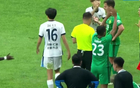 0-3！大连队遭遇“耻辱一战”，多打1人却自乱阵脚，被连进3球